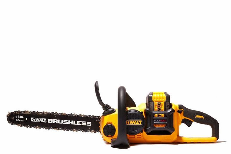 DCCS670X1 Battery-Powered Chainsaw