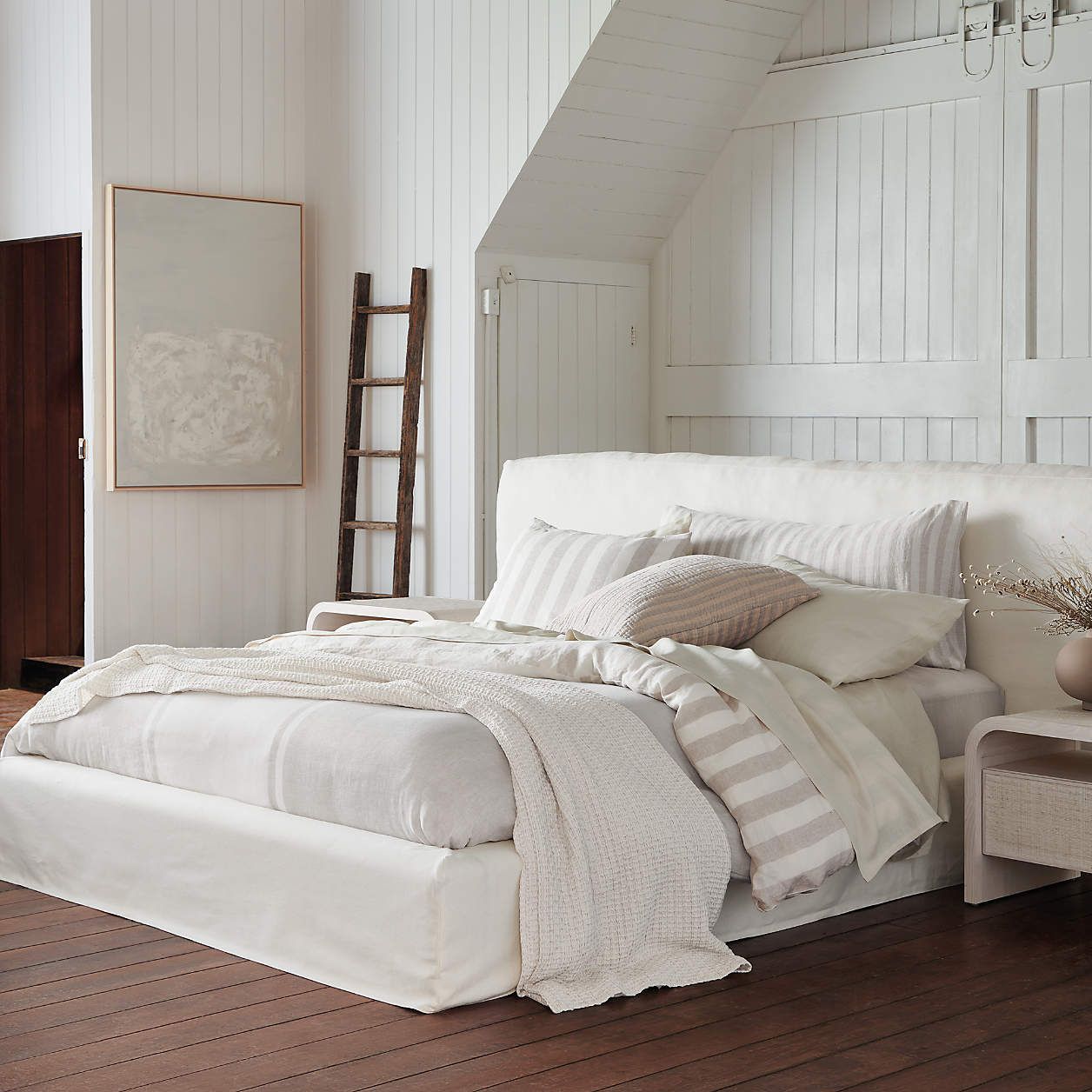 Ever White Slipcover Bed
