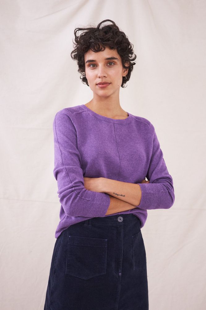 Jane Moore in Jigsaw - Jane Moore wears purple outfit