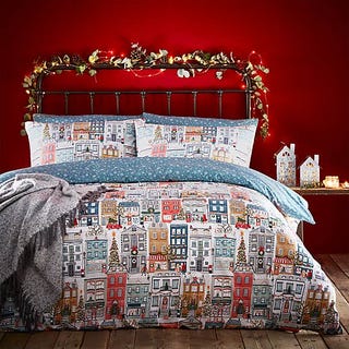 Festive Town Reversible Duvet Cover and Pillowcase Set