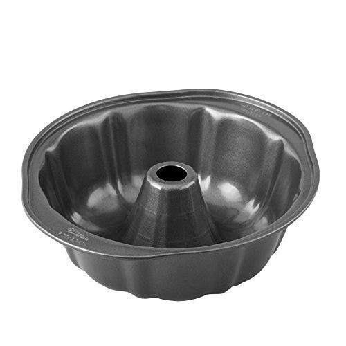 Wilton Perfect Results Non-Stick 9-Inch Fluted Tube Pan