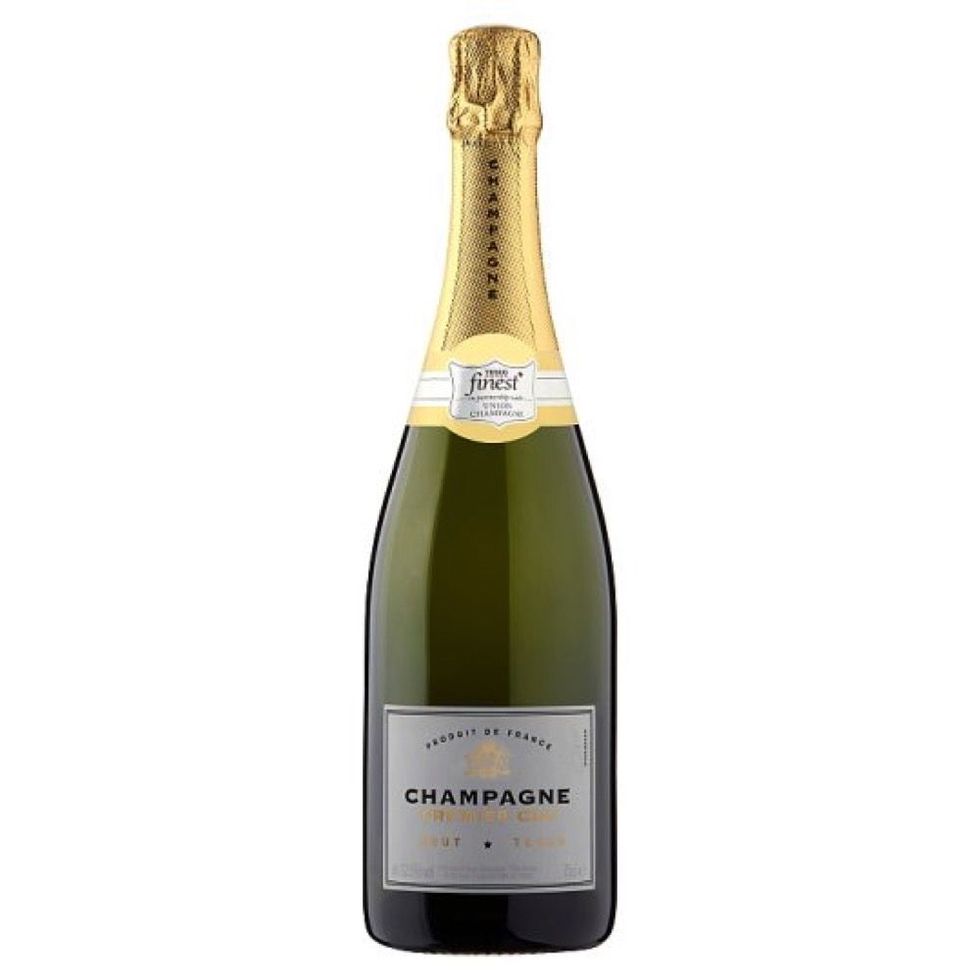 10 Popular Champagne Brands Ranked From Worst To Best