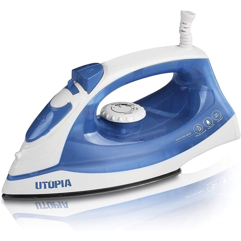  Customer reviews: BLACK+DECKER Allure Professional Steam Iron,  Blue, D3030