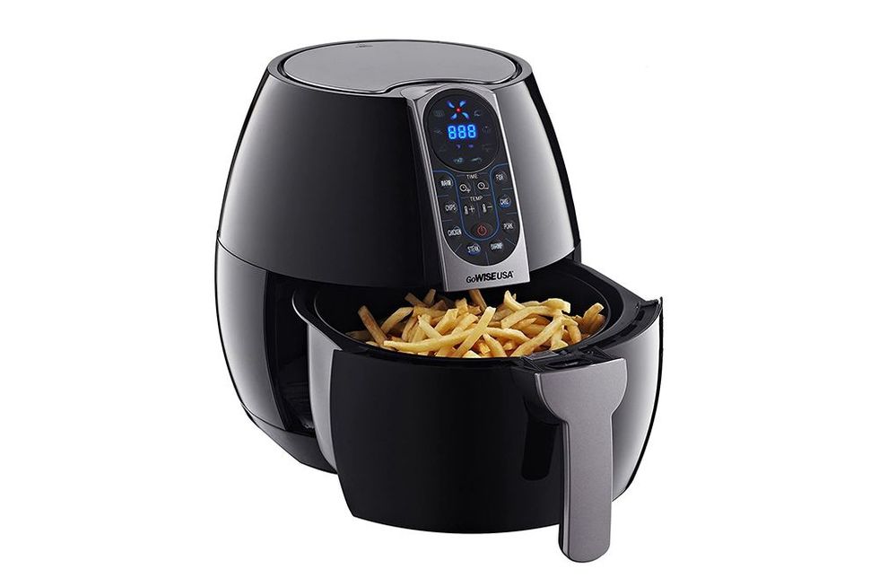 https://hips.hearstapps.com/vader-prod.s3.amazonaws.com/1635255626-gowise-air-fryer-1635255614.jpg?crop=1xw:1xh;center,top&resize=980:*
