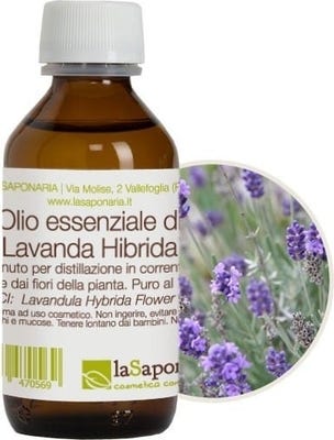 Olio essenziale di lavanda uso cosmetico