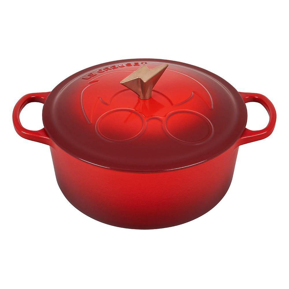 Le Creuset's New 'Harry Potter' Collection Will Turn You Le Creuset's New 'Harry Potter' Collection Will Turn You
