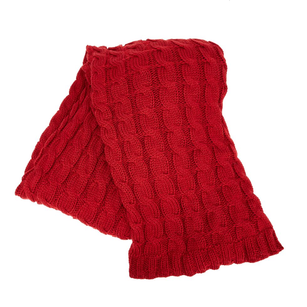 Red Cableknit Throw