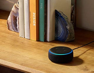 Altavoz inteligente Alexa Echo Dot (tercera generación)