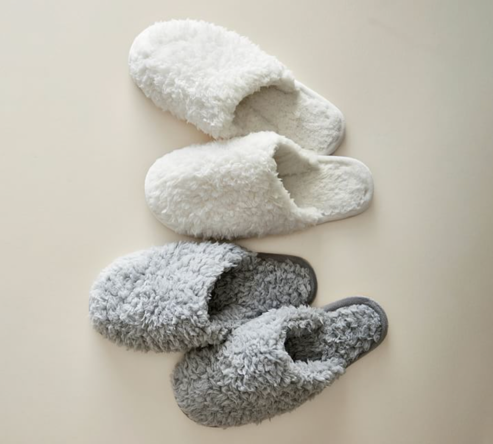 Pottery barn teddy bear slippers new arrivals