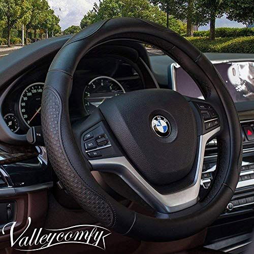 How to Choose Steering Wheel Covers for Trucks