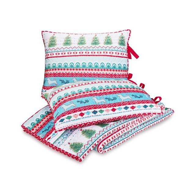 The Pioneer Woman Holiday Quilt Set