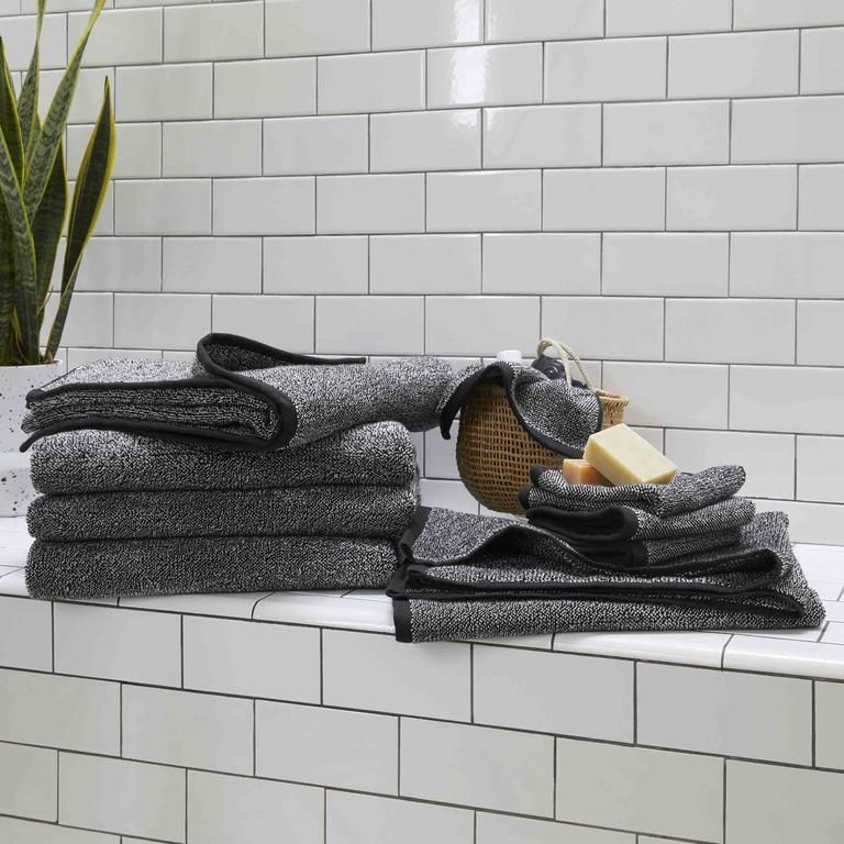 The 15 Best Bath Towels - The Softest Towels for Spa-Like Bliss