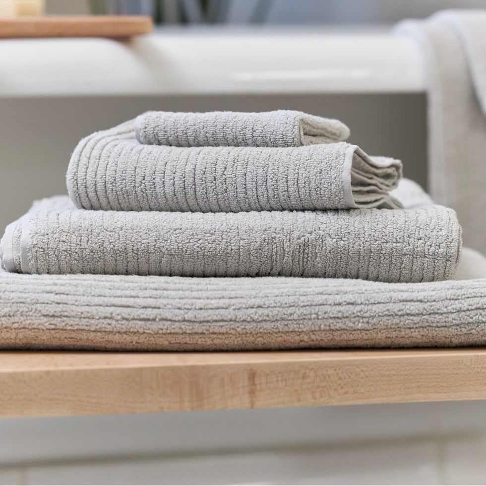 s Pinzon organic bath towels are soft and perfect