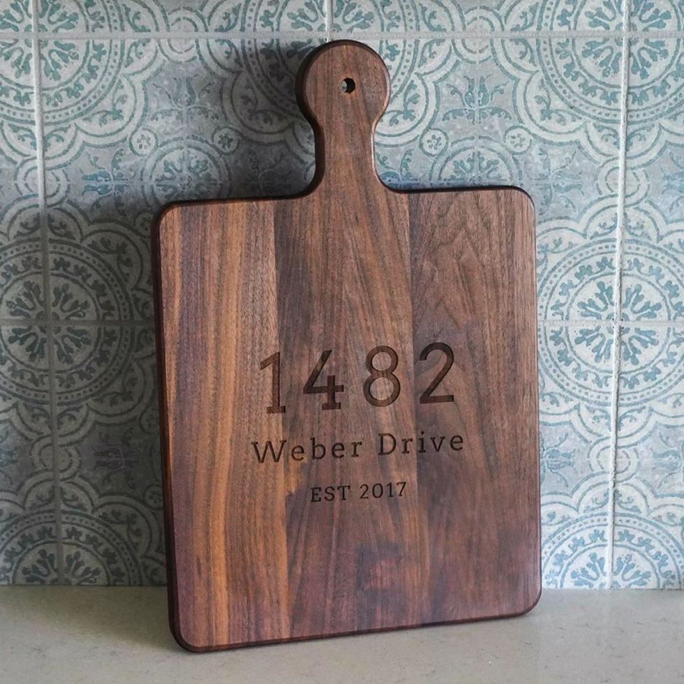 Family Farm Cutting Board - Personalized Kitchen Gift