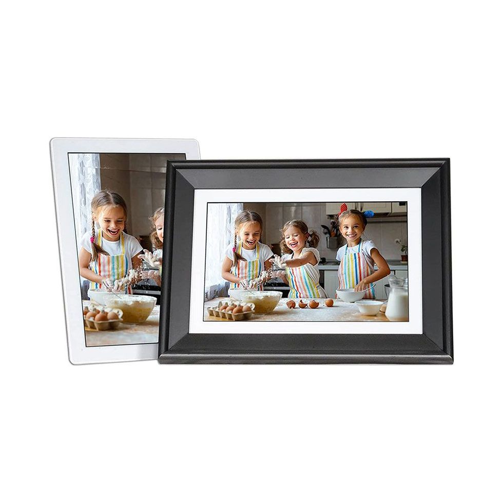PhotoSpring WiFi Digital Picture Frame