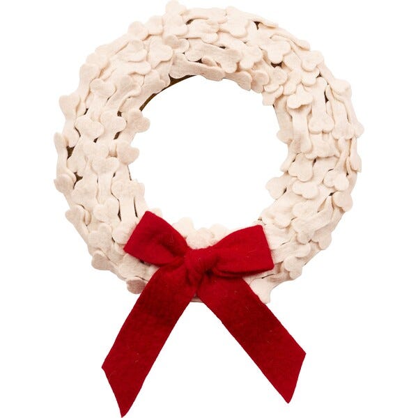 Dog Bone Wreath, Cream Dog Bone Wreath, Cream