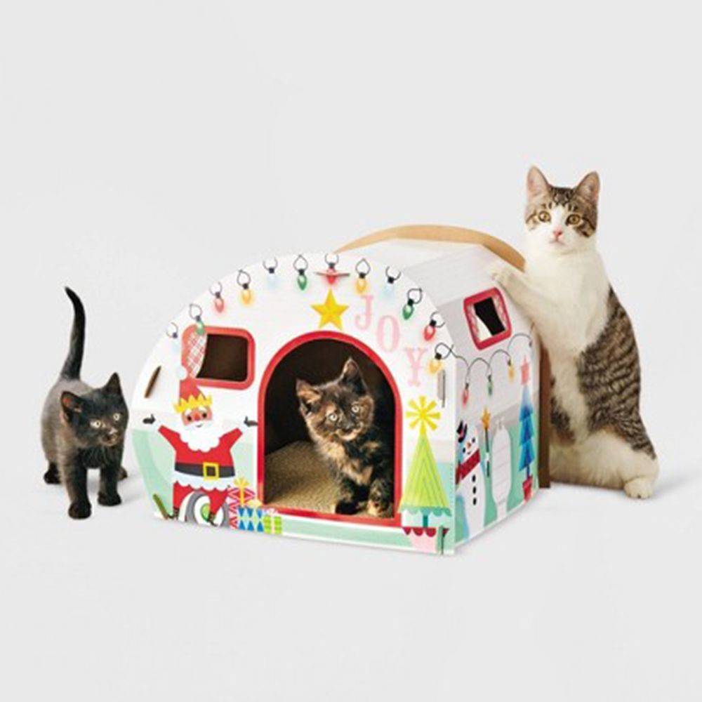 Classic Christmas Camper Cat House