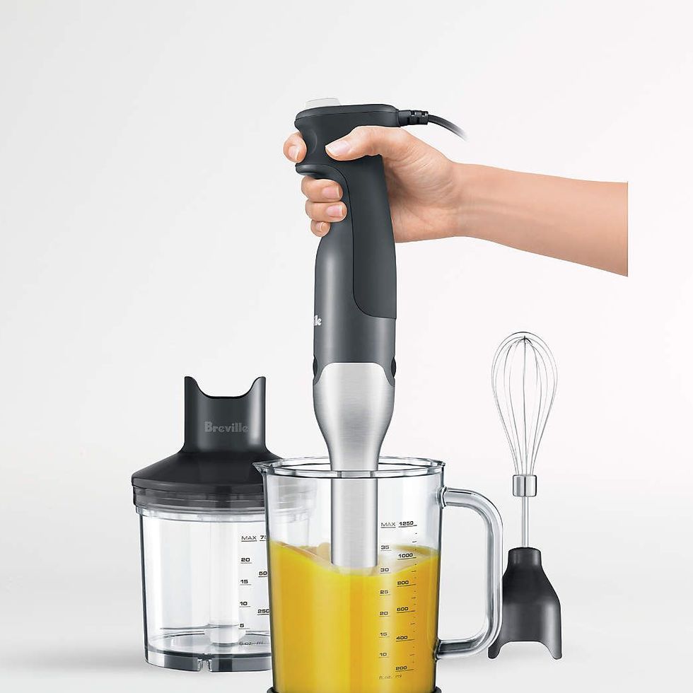 https://hips.hearstapps.com/vader-prod.s3.amazonaws.com/1637268551-breville-the-control-grip-hand-blender-1637268497.jpg?crop=0.838xw:0.838xh;0,0.0721xh&resize=980:*
