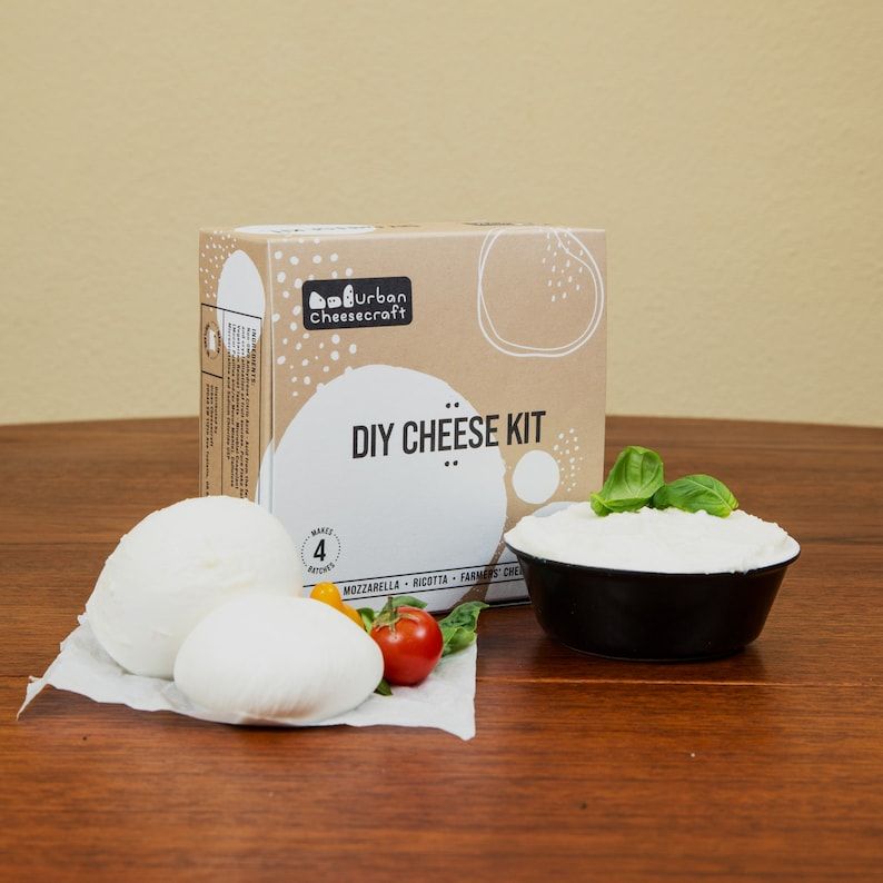 Mozzarella, Ricotta & Farmers' Cheese DIY Kit