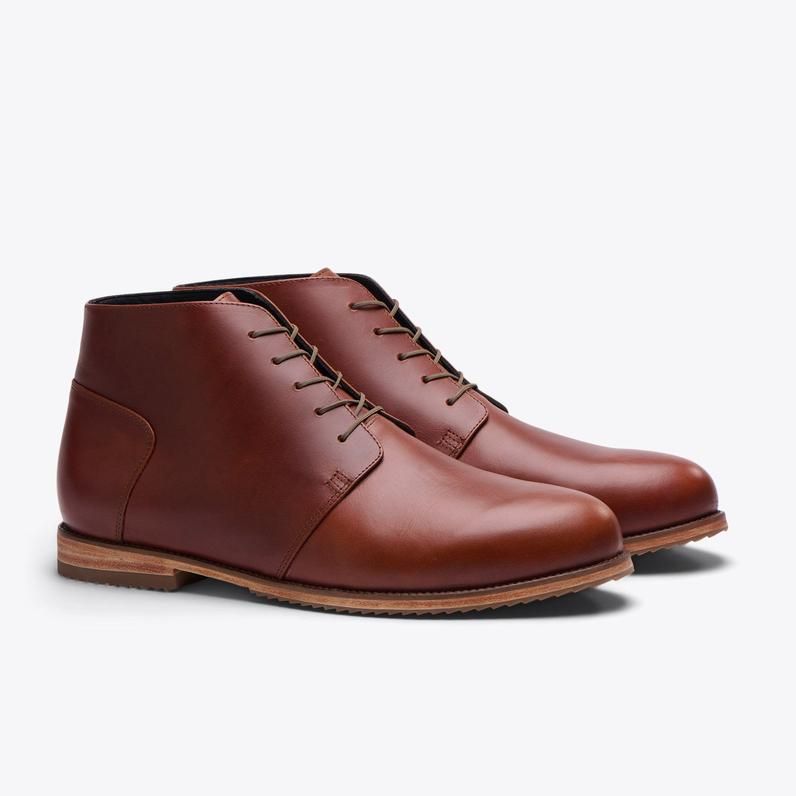 29 Best Casual Shoes For Men (Style Guide)