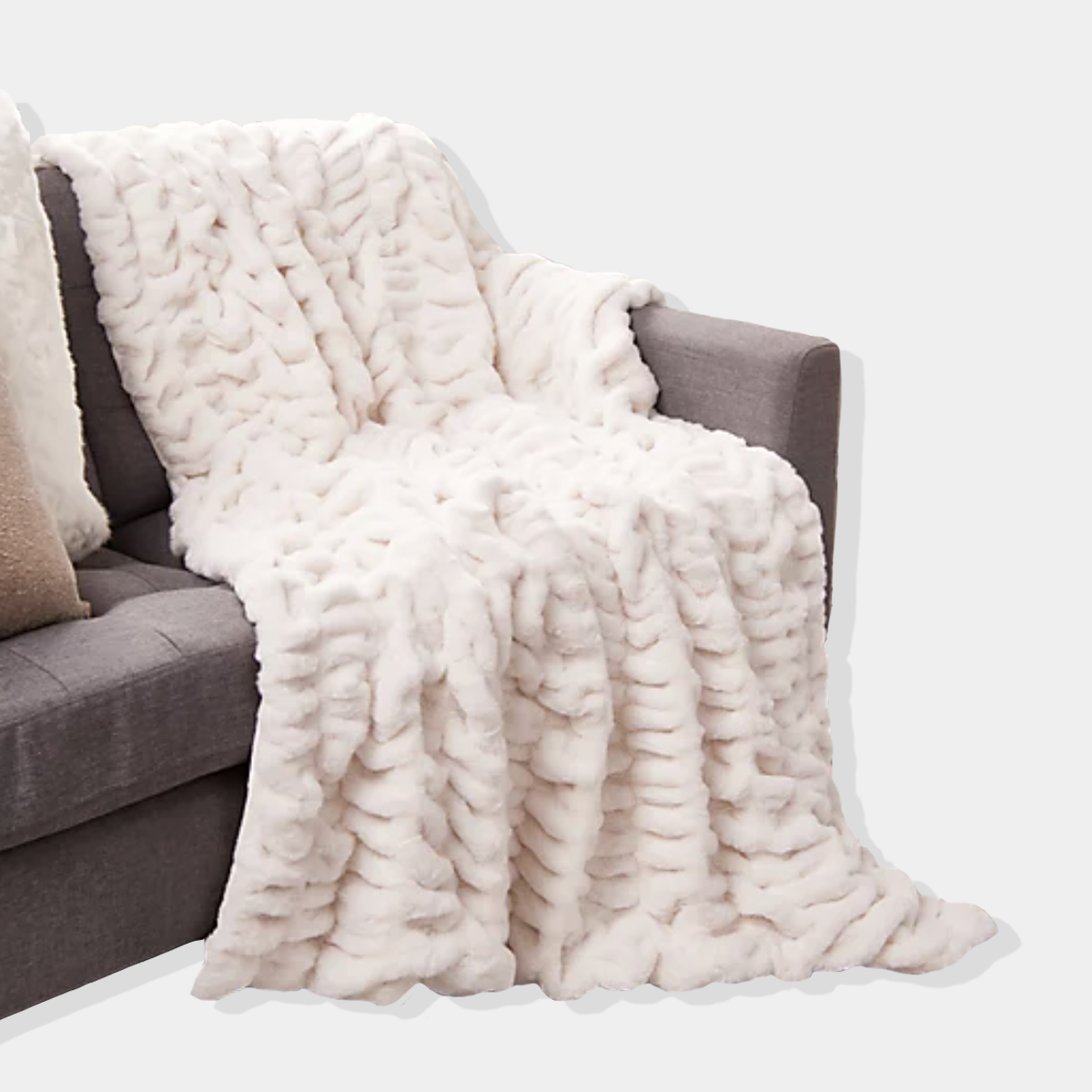 Luxury Ruched Faux Fur Throw