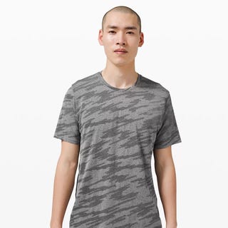 Lululemon Metal Vent Breathe Short Sleeve Shirt Lululemon Metal Vent Breathe Short Sleeve Shirt