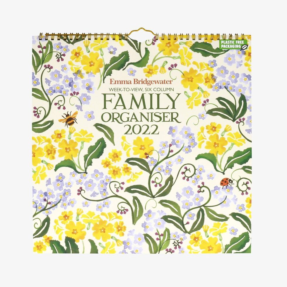 Forget Me Not & Primrose 2022 Family Organiser Wall Calendar