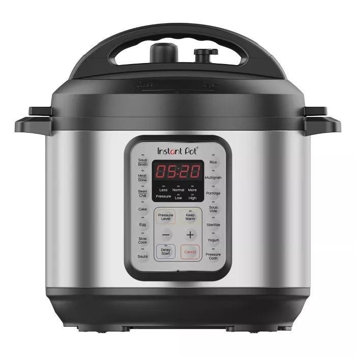 https://hips.hearstapps.com/vader-prod.s3.amazonaws.com/1637940863-TargetInstantPot.jpg?crop=1xw:1xh;0xw,0xh