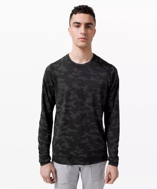 Lululemon Metal Vent Tech Long Sleeve 2.0 Lululemon Metal Vent Tech Long Sleeve 2.0