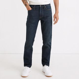 Madewell Straight Jeans in Stratfield Wash