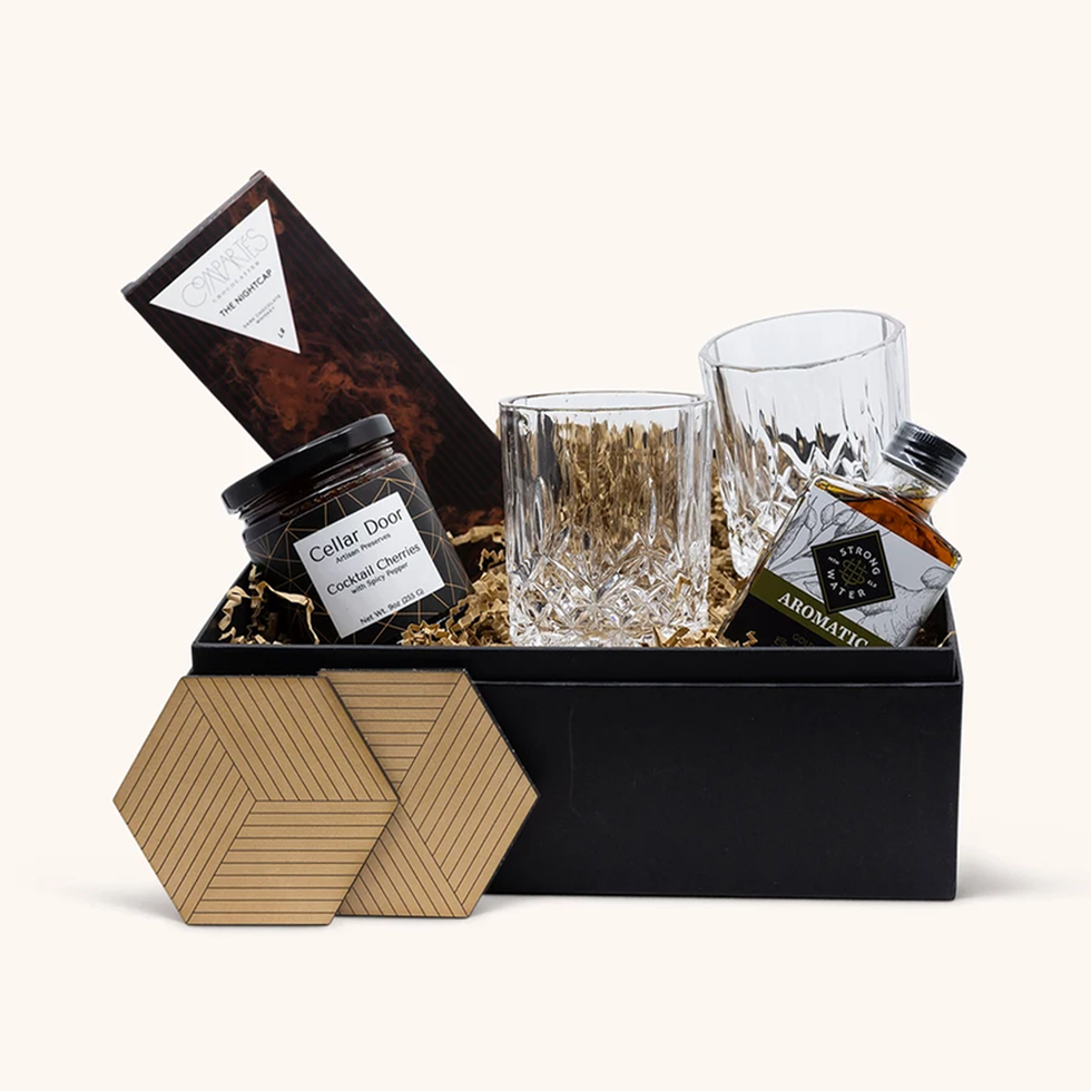 20 Best Valentine's Day Gift Baskets 2024 — Gift Boxes for