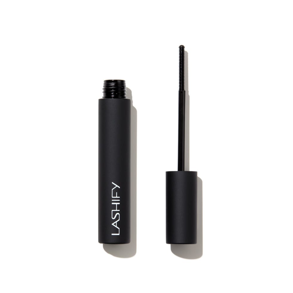 Lashify Review 2022 I Tested the DIY Lash Extensions With Pics