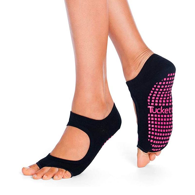 10 Best Yoga Socks | Nonslip Socks for Yoga