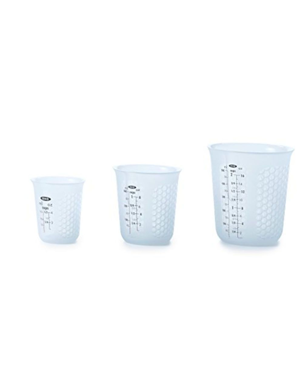 https://hips.hearstapps.com/vader-prod.s3.amazonaws.com/1638470822-best-measuring-cups-and-spoons-oxo-liquid-silicone-1638470794.jpg?crop=0.763xw:0.954xh;0.147xw,0.0176xh&resize=980:*