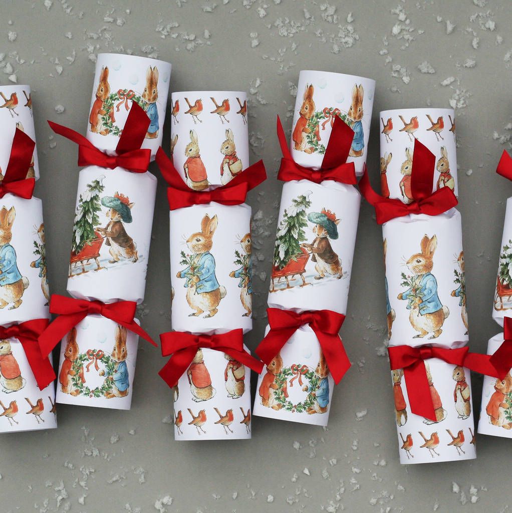 Soldier and Christmas Tree Design 12 Luxury Christmas Crackers 