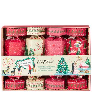 Cath Kidston Christmas 2021 Shine Bright Beauty Crackers Gift Set