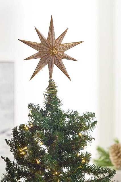 30 Unique Christmas Tree Topper Ideas - Best Christmas Tree Toppers of 2021 30 Unique Christmas Tree Topper Ideas - Best Christmas Tree Toppers Of 2021