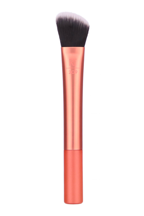 14 Best Foundation Brushes, According to Makeup Artists — Best Makeup Tools 2021