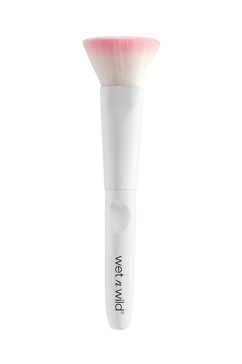 14 Best Foundation Brushes, According to Makeup Artists — Best Makeup Tools 2021