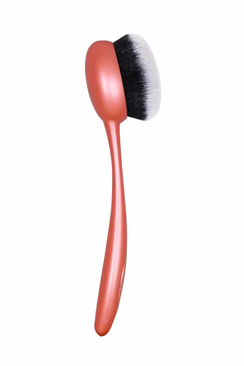 14 Best Foundation Brushes, According to Makeup Artists — Best Makeup Tools 2021