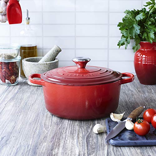 Enameled Cast Iron Signature Round Dutch Oven