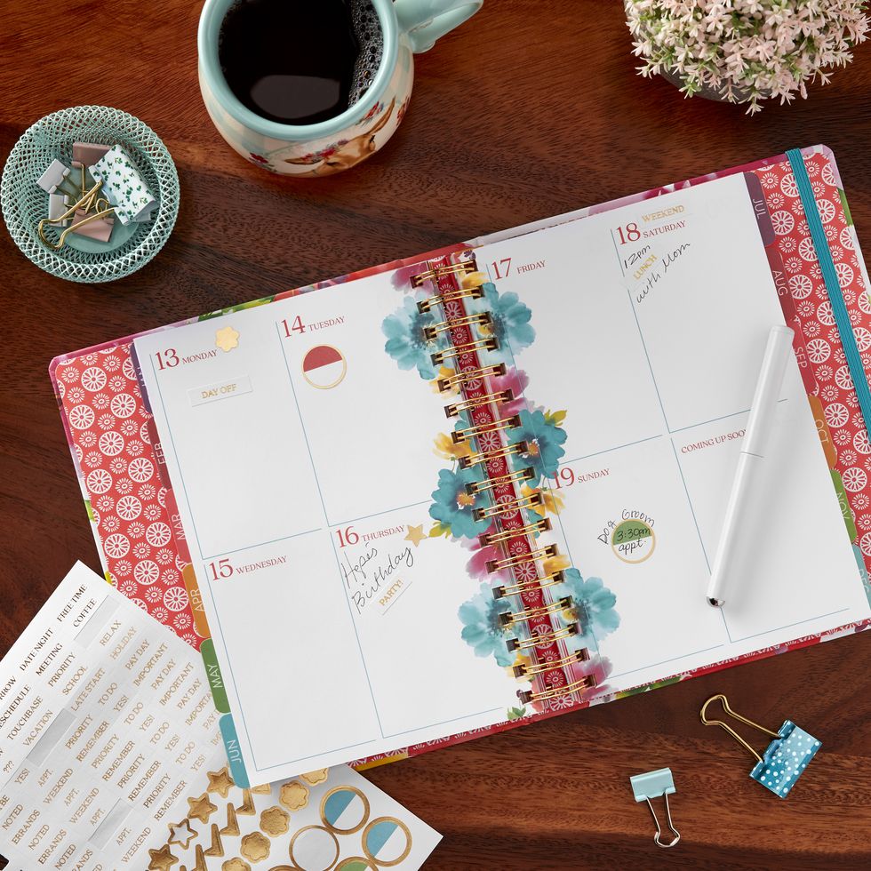Agenda 52 Non-Dated Planner Floral