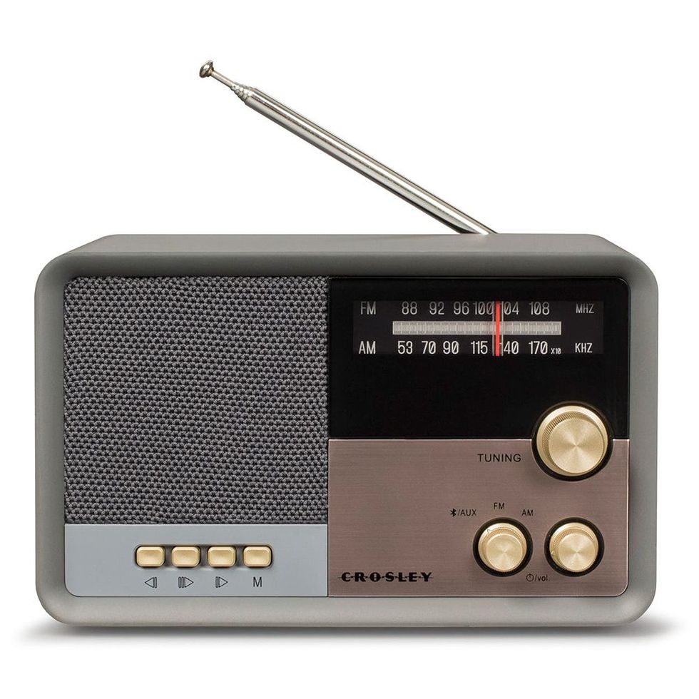 Vintage-Style Radio
