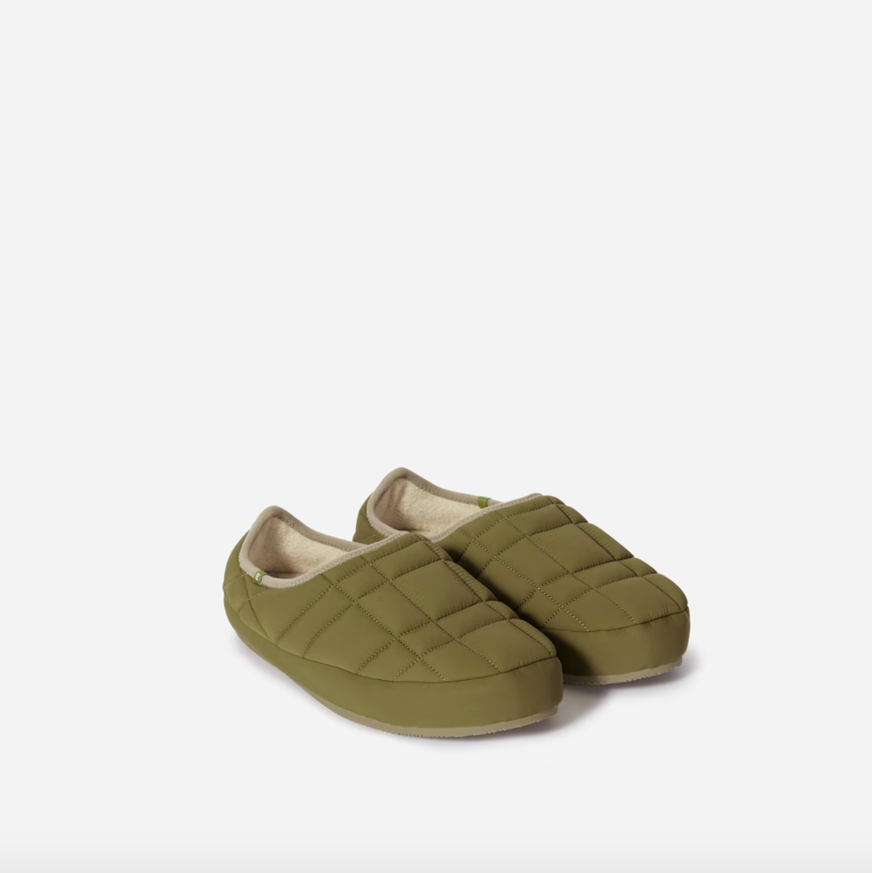 Everlane The ReNew Fleece Slippers