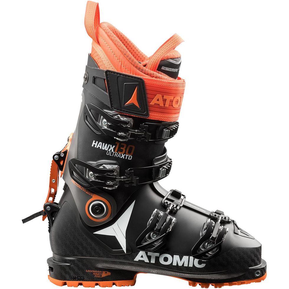 Performance and Comfort: Men's Ski Boots for Unforgettable Skiing