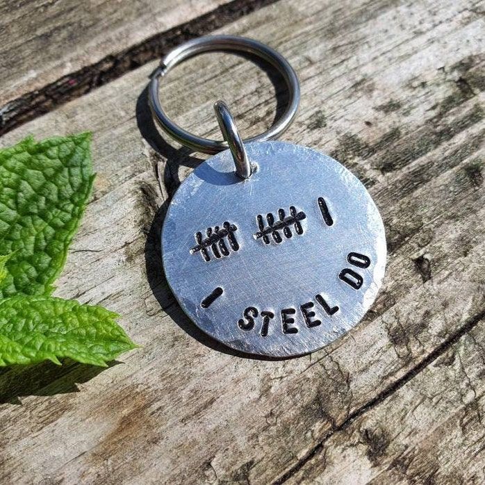 1 Year and Counting Keychain Anniversary Gift Wedding Jewelry Couple Gift  For Wife/Husband 