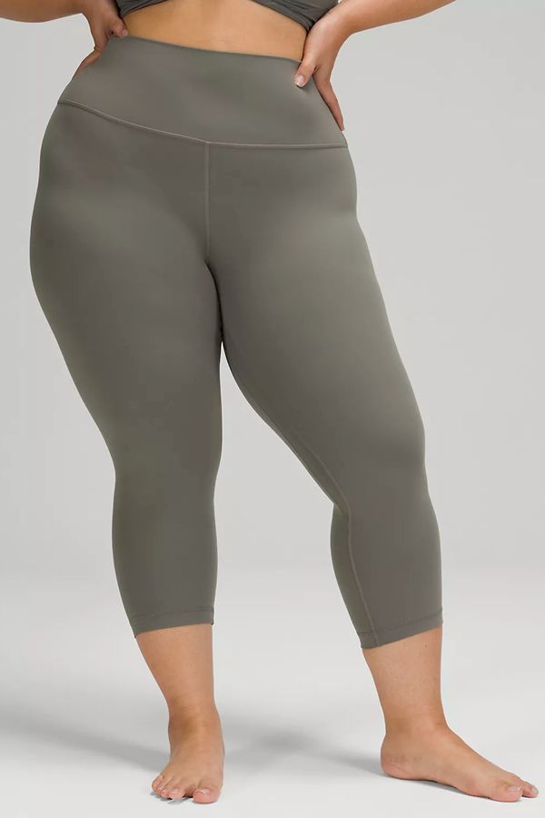 16 Best Yoga Pants For Women, According To Reviews In 2023