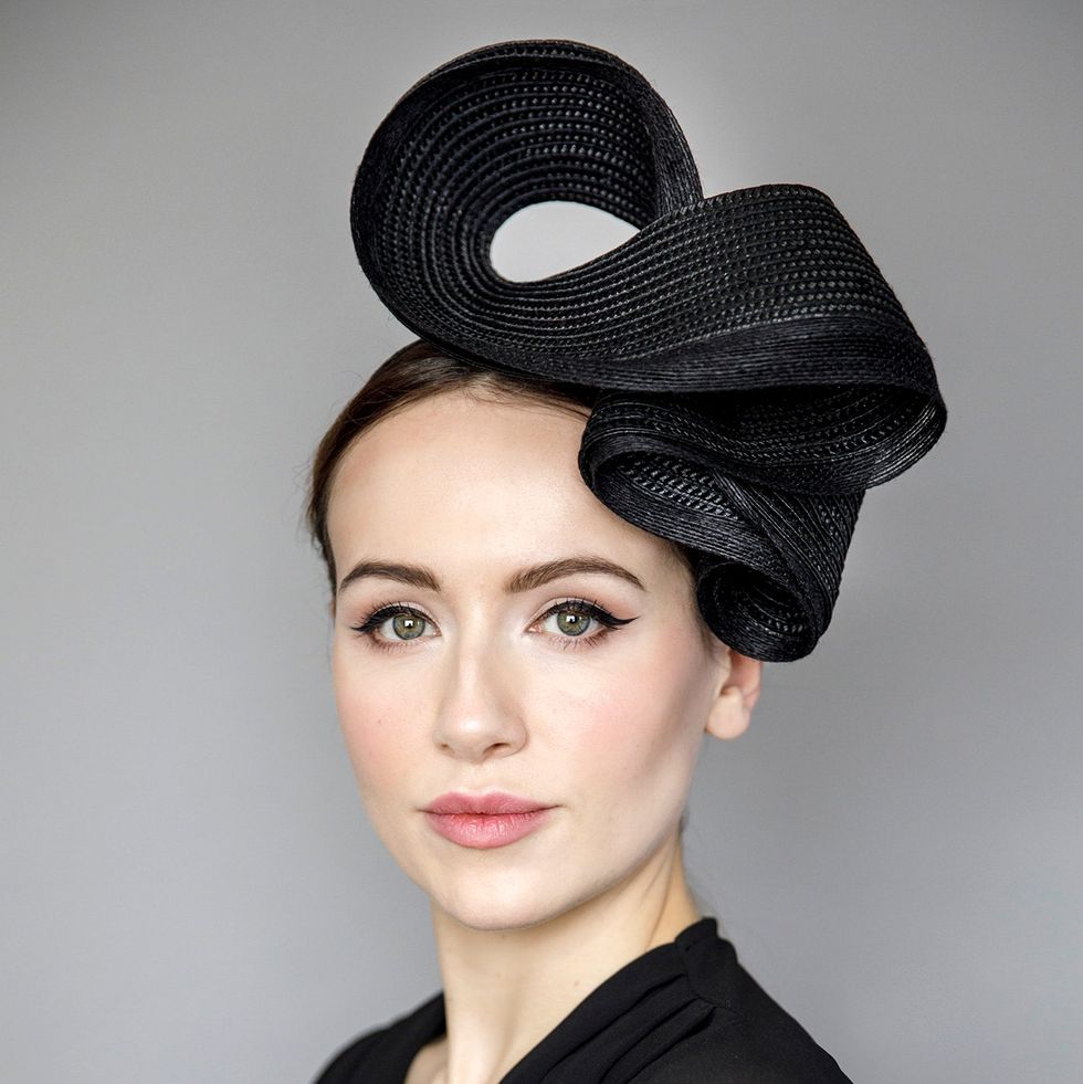 Go Mai Women Kentucky Derby Hat Organza Hats Two Wear Ways,Hat Flower Can  Be Used As a Headwear, Black, One Size : : Clothing, Shoes &  Accessories