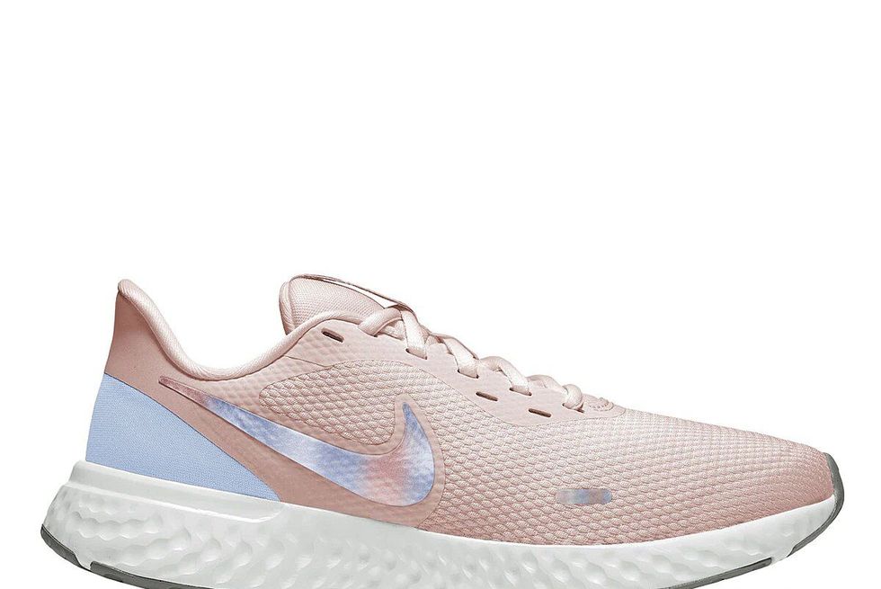 Esperar algo Comparar oportunidad Las zapatillas de running Nike Revolution 5 con descuento