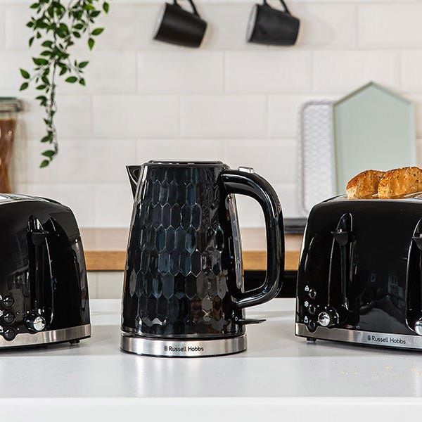 Russell Hobbs Honeycomb Kettle and 2-Slice Toaster - £51.30 for the set